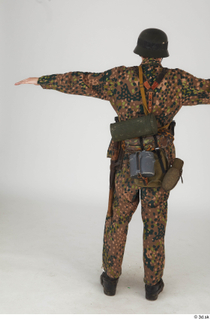 Photos Manfred - Waffen SS t poses whole body 0003.jpg